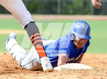 Thumbnail 2 in Bryant @ Washington (PSAL AAA 2nd Round) photogallery.