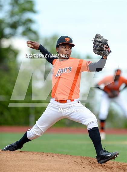Thumbnail 3 in Bryant @ Washington (PSAL AAA 2nd Round) photogallery.