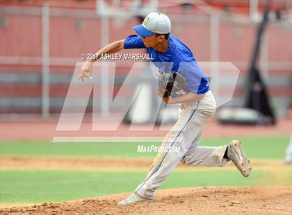 Thumbnail 3 in Bryant @ Washington (PSAL AAA 2nd Round) photogallery.
