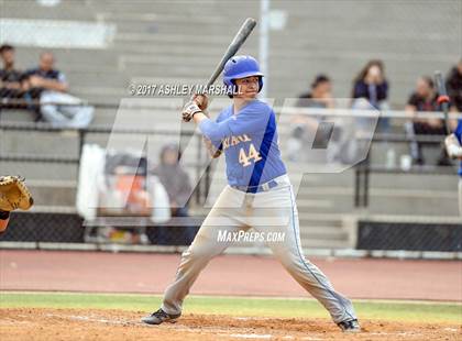 Thumbnail 2 in Bryant @ Washington (PSAL AAA 2nd Round) photogallery.