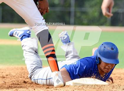 Thumbnail 1 in Bryant @ Washington (PSAL AAA 2nd Round) photogallery.