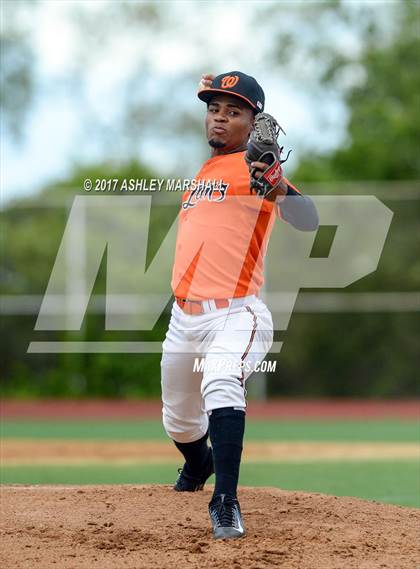Thumbnail 1 in Bryant @ Washington (PSAL AAA 2nd Round) photogallery.