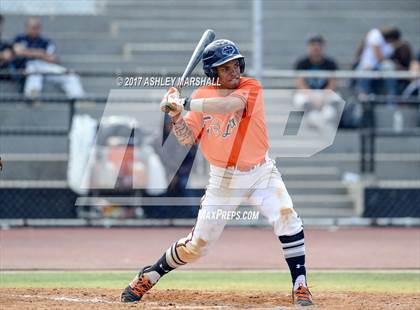 Thumbnail 2 in Bryant @ Washington (PSAL AAA 2nd Round) photogallery.