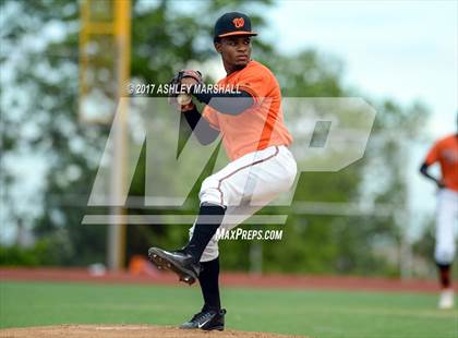 Thumbnail 3 in Bryant @ Washington (PSAL AAA 2nd Round) photogallery.