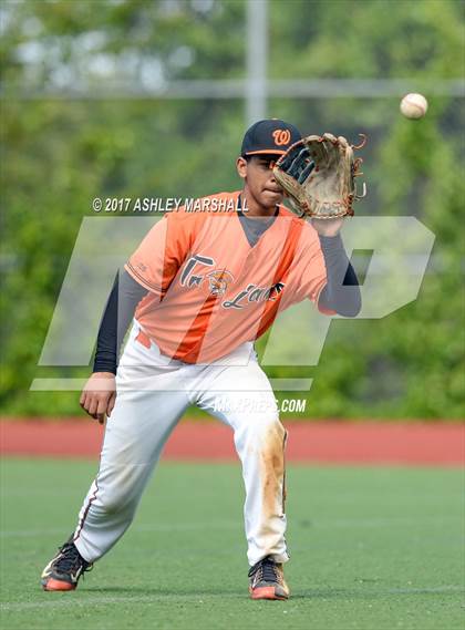 Thumbnail 1 in Bryant @ Washington (PSAL AAA 2nd Round) photogallery.