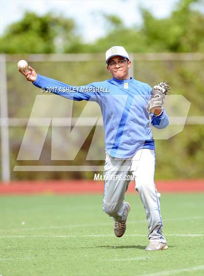 Thumbnail 3 in Bryant @ Washington (PSAL AAA 2nd Round) photogallery.