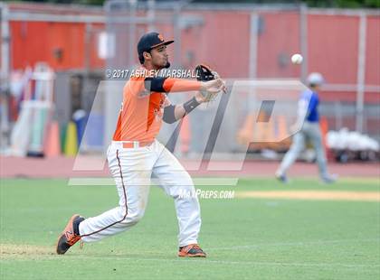 Thumbnail 1 in Bryant @ Washington (PSAL AAA 2nd Round) photogallery.