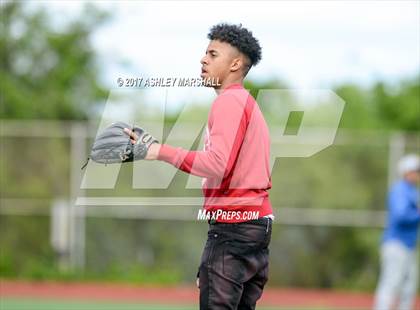 Thumbnail 2 in Bryant @ Washington (PSAL AAA 2nd Round) photogallery.