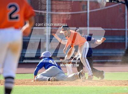 Thumbnail 2 in Bryant @ Washington (PSAL AAA 2nd Round) photogallery.