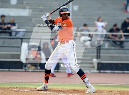 Thumbnail 1 in Bryant @ Washington (PSAL AAA 2nd Round) photogallery.