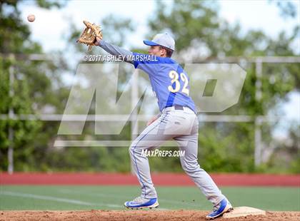 Thumbnail 2 in Bryant @ Washington (PSAL AAA 2nd Round) photogallery.