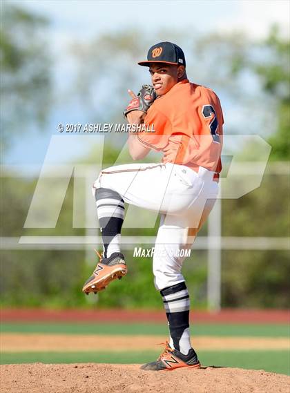 Thumbnail 1 in Bryant @ Washington (PSAL AAA 2nd Round) photogallery.