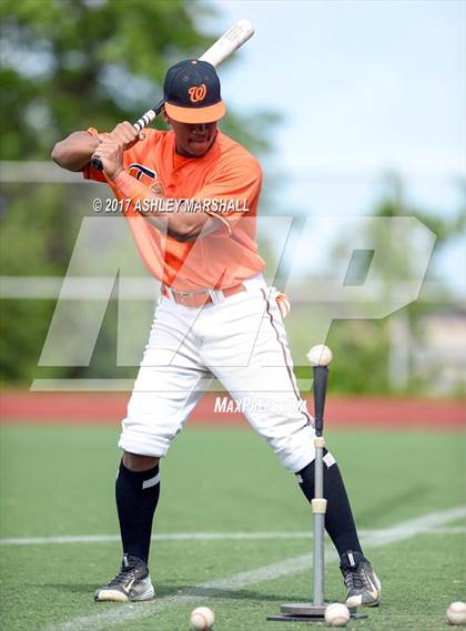 Thumbnail 2 in Bryant @ Washington (PSAL AAA 2nd Round) photogallery.