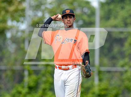 Thumbnail 3 in Bryant @ Washington (PSAL AAA 2nd Round) photogallery.