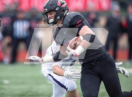 Thumbnail 2 in Sumner vs. Camas (WIAA 4A Semifinal) photogallery.