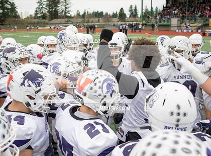 Thumbnail 1 in Sumner vs. Camas (WIAA 4A Semifinal) photogallery.