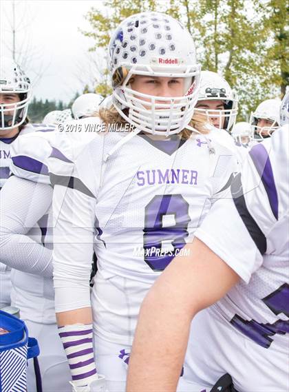 Thumbnail 2 in Sumner vs. Camas (WIAA 4A Semifinal) photogallery.