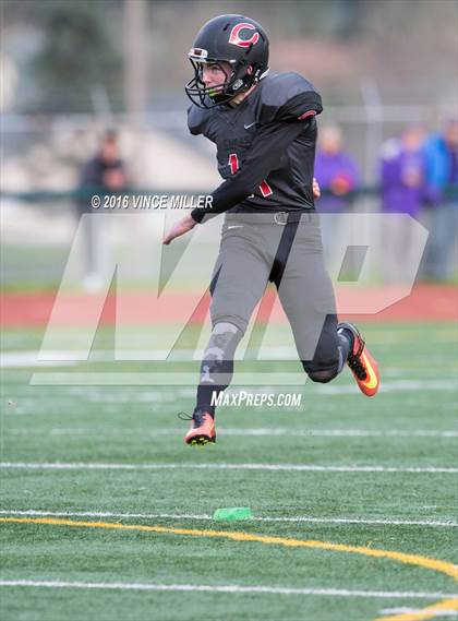 Thumbnail 3 in Sumner vs. Camas (WIAA 4A Semifinal) photogallery.