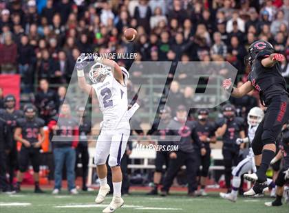 Thumbnail 1 in Sumner vs. Camas (WIAA 4A Semifinal) photogallery.