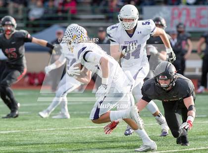 Thumbnail 3 in Sumner vs. Camas (WIAA 4A Semifinal) photogallery.