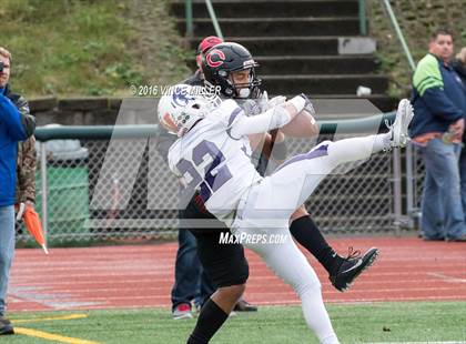 Thumbnail 1 in Sumner vs. Camas (WIAA 4A Semifinal) photogallery.