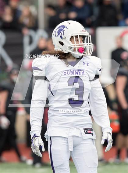 Thumbnail 2 in Sumner vs. Camas (WIAA 4A Semifinal) photogallery.