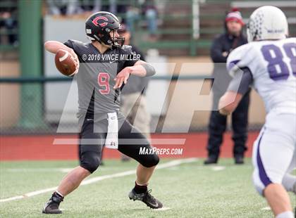 Thumbnail 3 in Sumner vs. Camas (WIAA 4A Semifinal) photogallery.