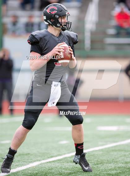 Thumbnail 3 in Sumner vs. Camas (WIAA 4A Semifinal) photogallery.