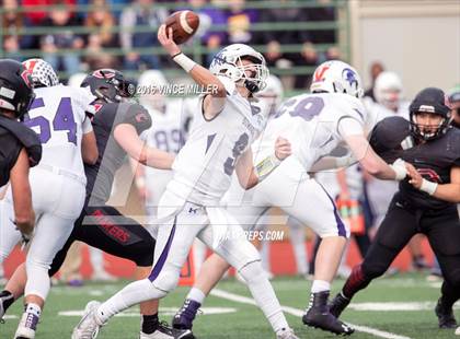 Thumbnail 3 in Sumner vs. Camas (WIAA 4A Semifinal) photogallery.