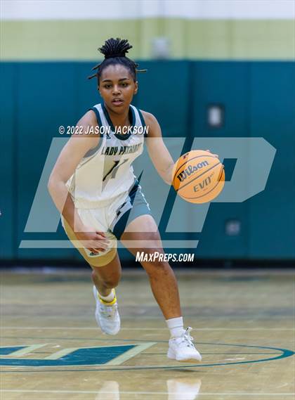 Thumbnail 3 in Cardinal Gibbons @ Pinecrest photogallery.