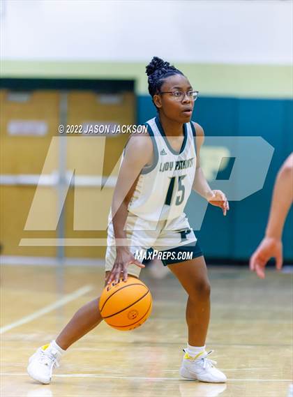 Thumbnail 2 in Cardinal Gibbons @ Pinecrest photogallery.