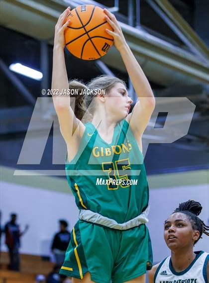 Thumbnail 3 in Cardinal Gibbons @ Pinecrest photogallery.