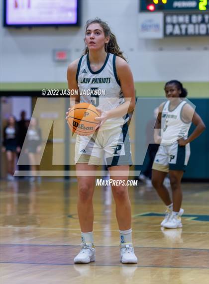 Thumbnail 1 in Cardinal Gibbons @ Pinecrest photogallery.