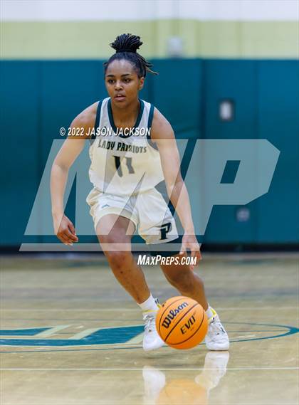 Thumbnail 1 in Cardinal Gibbons @ Pinecrest photogallery.