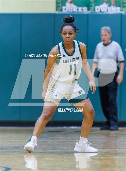 Thumbnail 2 in Cardinal Gibbons @ Pinecrest photogallery.