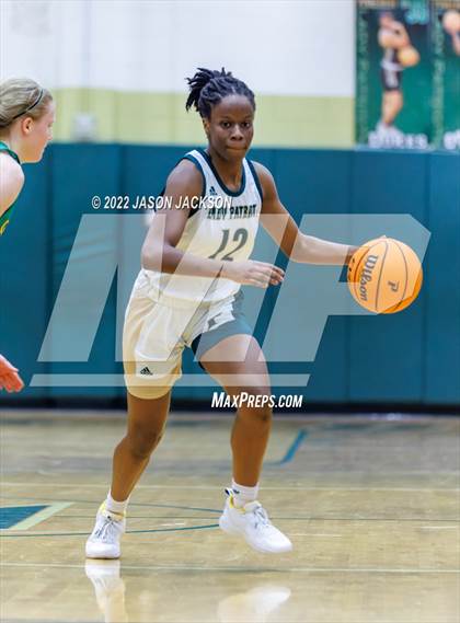 Thumbnail 3 in Cardinal Gibbons @ Pinecrest photogallery.