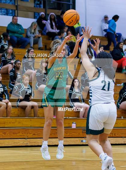 Thumbnail 1 in Cardinal Gibbons @ Pinecrest photogallery.
