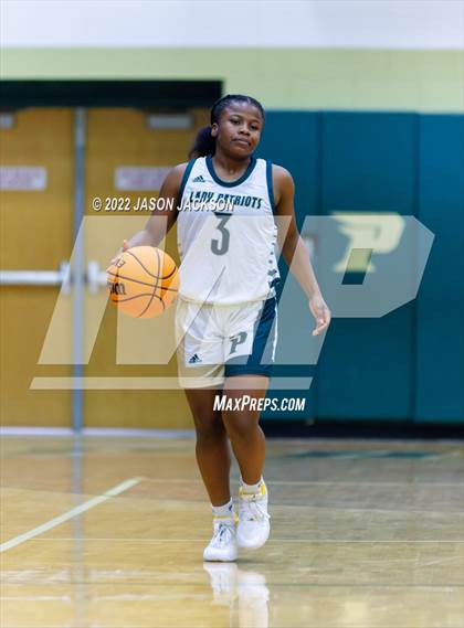 Thumbnail 1 in Cardinal Gibbons @ Pinecrest photogallery.