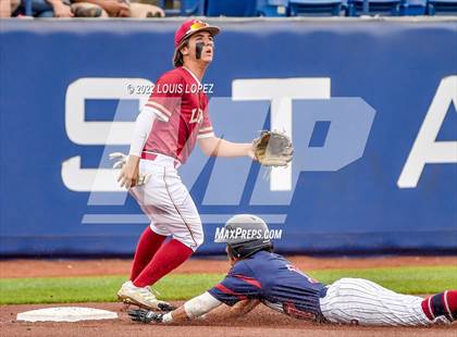 Thumbnail 2 in Oaks Christian vs. La Quinta (CIF SS DIV 3 Championship Final) photogallery.