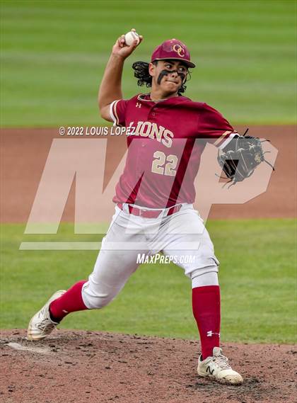 Thumbnail 2 in Oaks Christian vs. La Quinta (CIF SS DIV 3 Championship Final) photogallery.