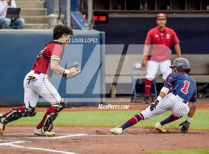 Thumbnail 1 in Oaks Christian vs. La Quinta (CIF SS DIV 3 Championship Final) photogallery.