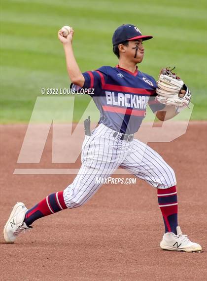 Thumbnail 3 in Oaks Christian vs. La Quinta (CIF SS DIV 3 Championship Final) photogallery.