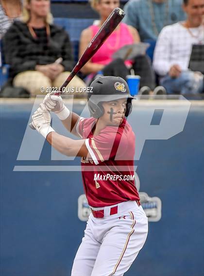 Thumbnail 1 in Oaks Christian vs. La Quinta (CIF SS DIV 3 Championship Final) photogallery.