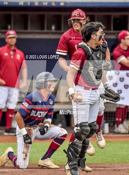 Thumbnail 2 in Oaks Christian vs. La Quinta (CIF SS DIV 3 Championship Final) photogallery.