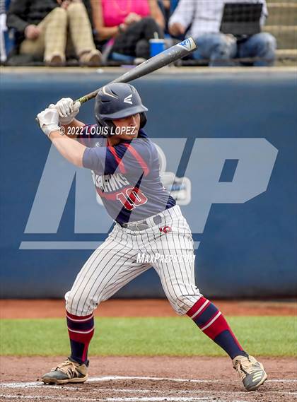 Thumbnail 1 in Oaks Christian vs. La Quinta (CIF SS DIV 3 Championship Final) photogallery.
