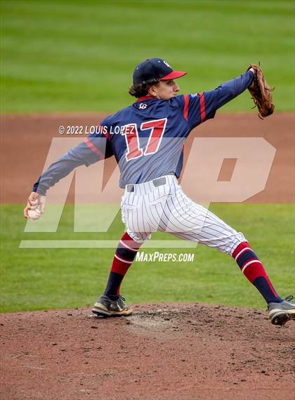 Thumbnail 3 in Oaks Christian vs. La Quinta (CIF SS DIV 3 Championship Final) photogallery.