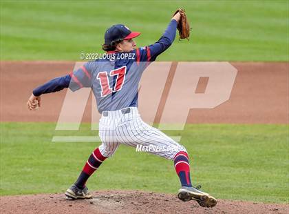 Thumbnail 1 in Oaks Christian vs. La Quinta (CIF SS DIV 3 Championship Final) photogallery.