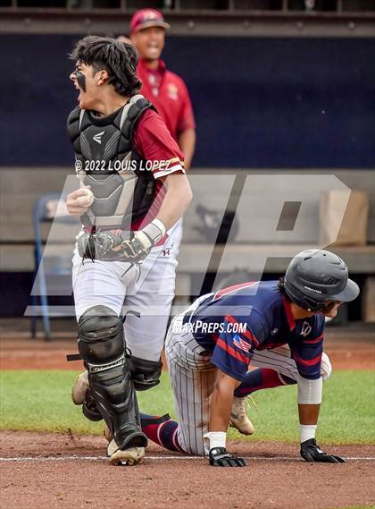 Thumbnail 2 in Oaks Christian vs. La Quinta (CIF SS DIV 3 Championship Final) photogallery.