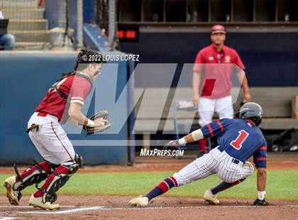 Thumbnail 2 in Oaks Christian vs. La Quinta (CIF SS DIV 3 Championship Final) photogallery.