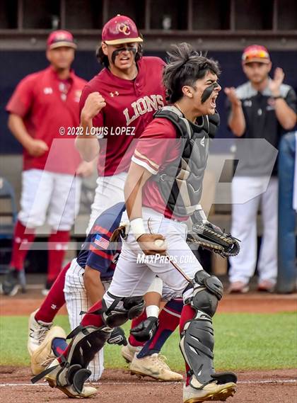 Thumbnail 2 in Oaks Christian vs. La Quinta (CIF SS DIV 3 Championship Final) photogallery.